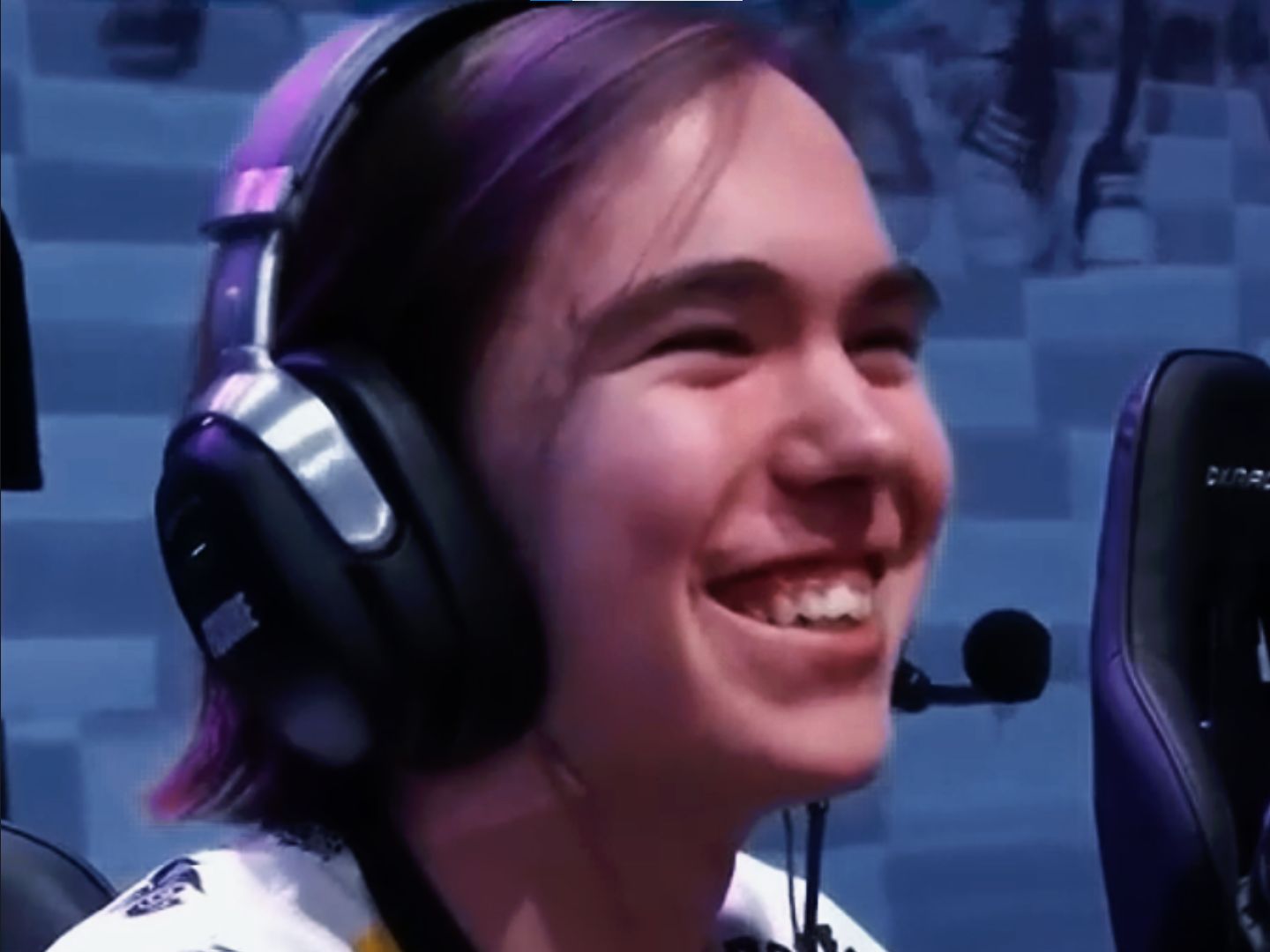 更是对未来 更是对未来